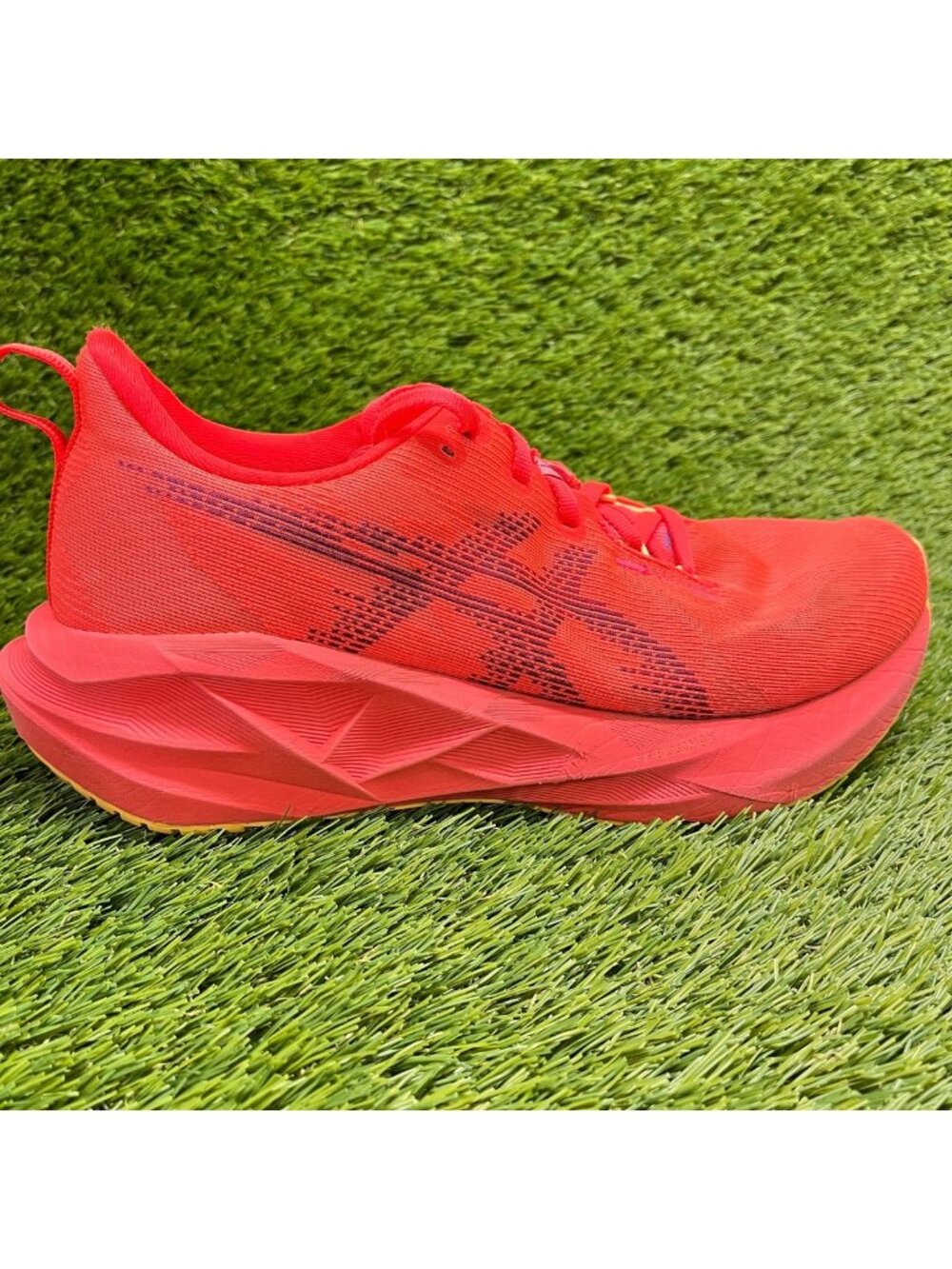 Asics Novablast 5 Womens Size 9 Red Blue Athletic Running Walking Shoes Sneakers